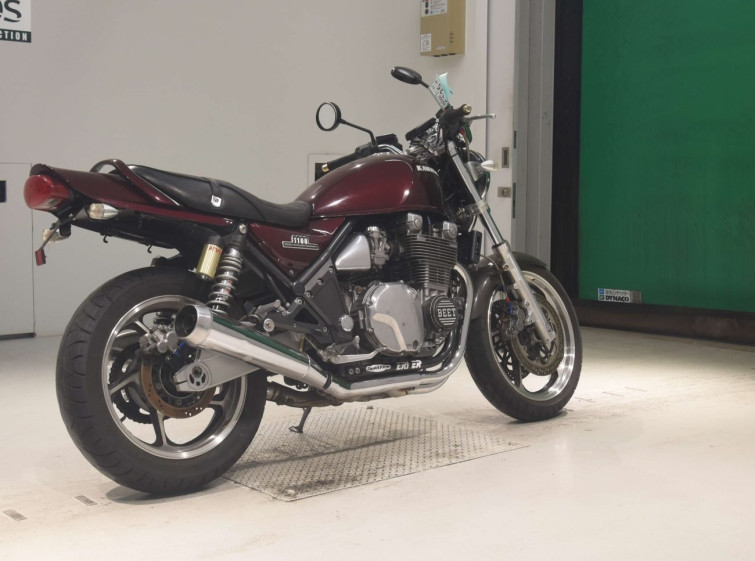 Мотоцикл Kawasaki ZEPHYR1100 с пробегом 25558 km с пробегом 25558 km