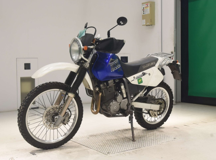 Мотоцикл Suzuki DJEBEL250XC з пробігом 36601 km з пробігом 36601 km