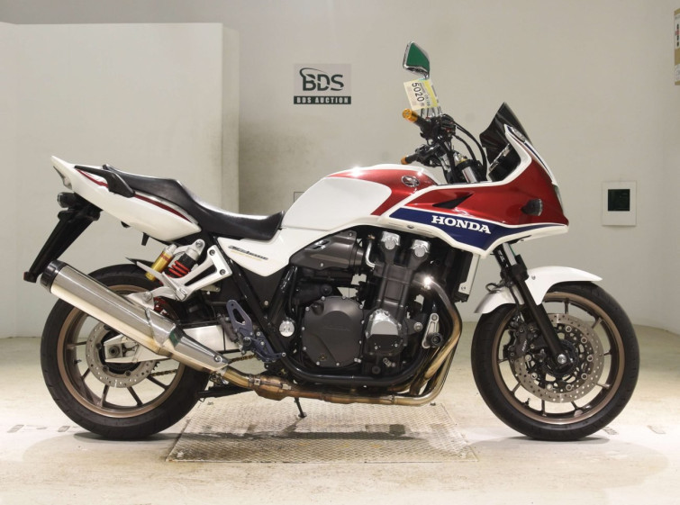Мотоцикл Honda CB1300SF BOLDOR з пробігом 32431 km