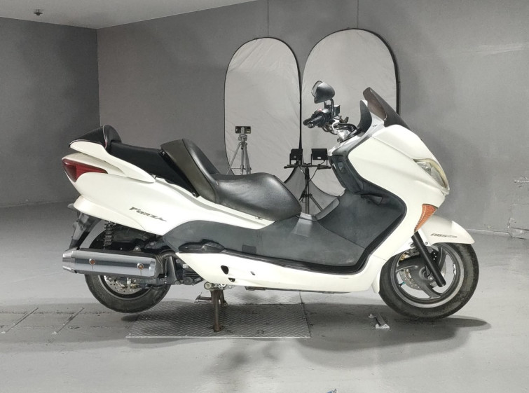 Мотоцикл Honda FORZA Z з пробігом 22215 km