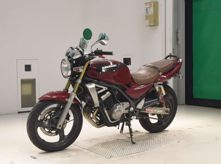 Мотоцикл Suzuki GSX250FX з пробігом 30559 km з пробігом 30559 km