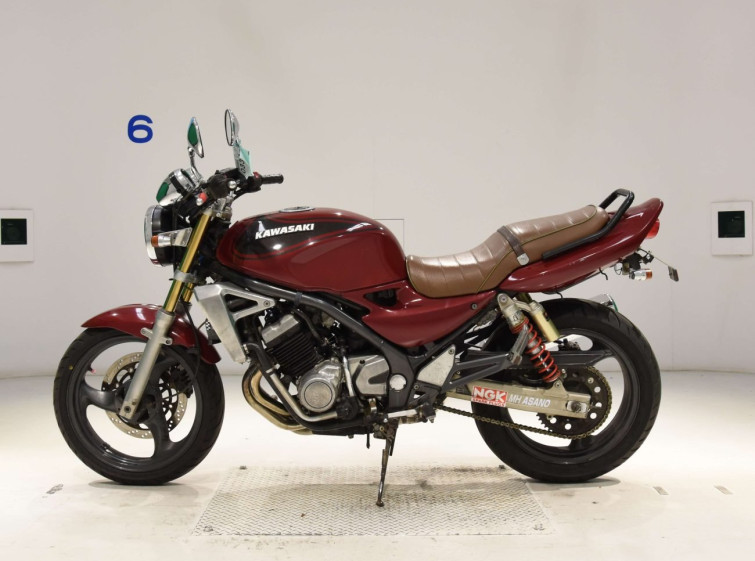 Мотоцикл Suzuki GSX250FX з пробігом 30559 km з пробігом 30559 km