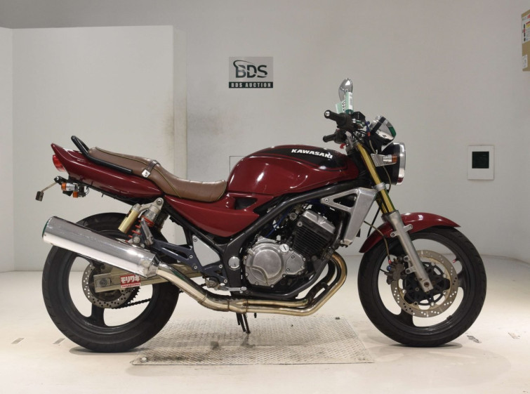 Мотоцикл Suzuki GSX250FX з пробігом 30559 km з пробігом 30559 km