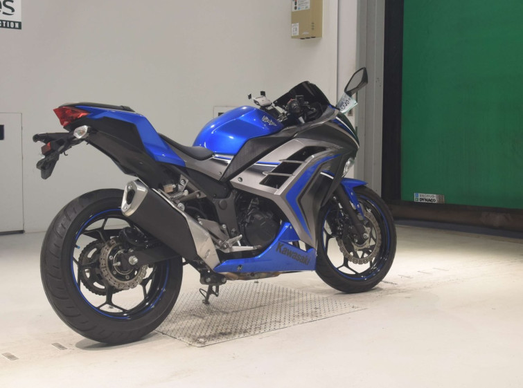 Мотоцикл Kawasaki NINJA250A з пробігом 3455 km з пробігом 3455 km