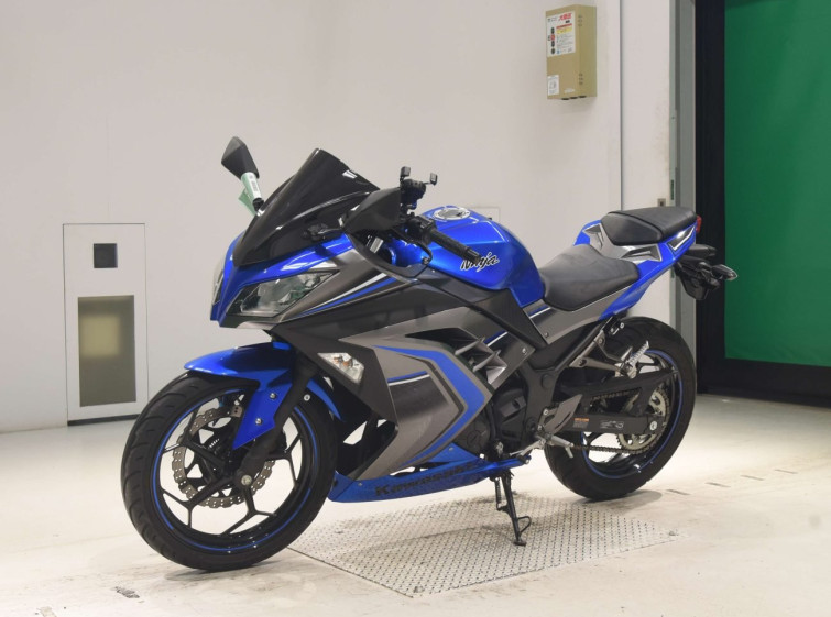 Мотоцикл Kawasaki NINJA250A з пробігом 3455 km з пробігом 3455 km