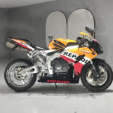 Мотоцикл Honda CBR1000RR с пробегом 42987 km