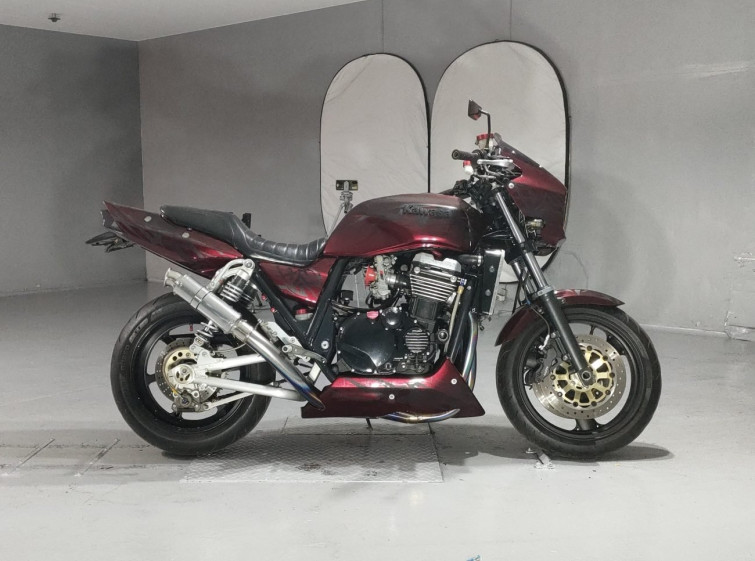 Мотоцикл Kawasaki ZRX1100 з пробігом 27787 km