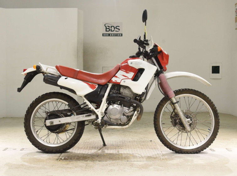 Мотоцикл Honda XL250 DEGREE с пробегом 29677 km