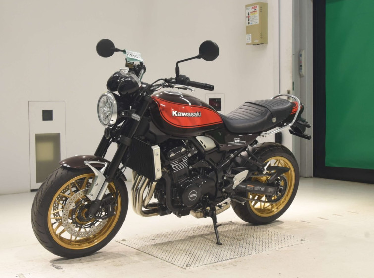 Мотоцикл Kawasaki Z900RS з пробігом 27 km з пробігом 27 km