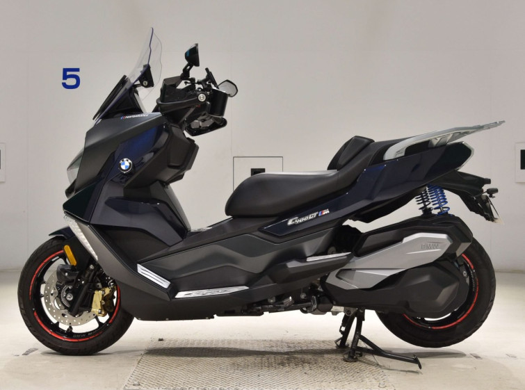 Мотоцикл BMW C400GT з пробігом 14568 km з пробігом 14568 km