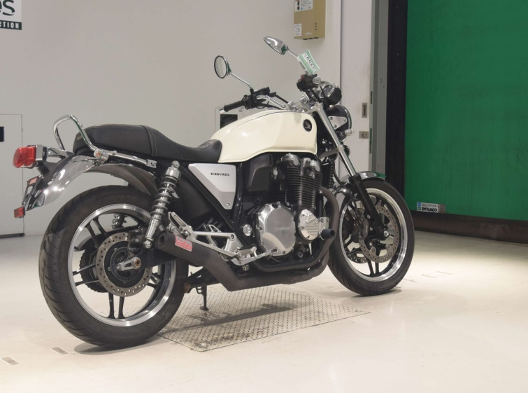 Мотоцикл Honda CB1100 с пробегом 13631 km с пробегом 13631 km
