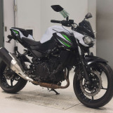 Мотоцикл Kawasaki Z400 з пробігом 15446 km з пробігом 15446 km