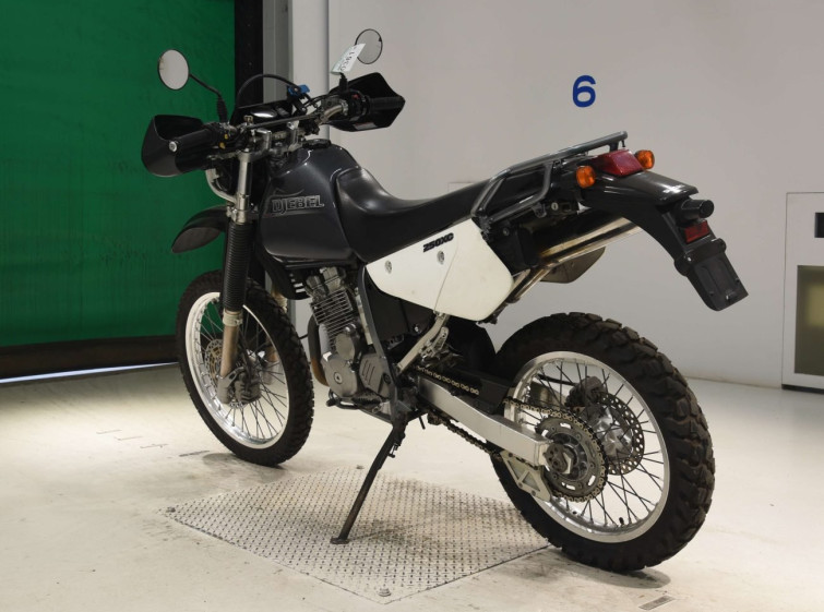 Мотоцикл Suzuki DJEBEL250XC с пробегом 28588 km с пробегом 28588 km