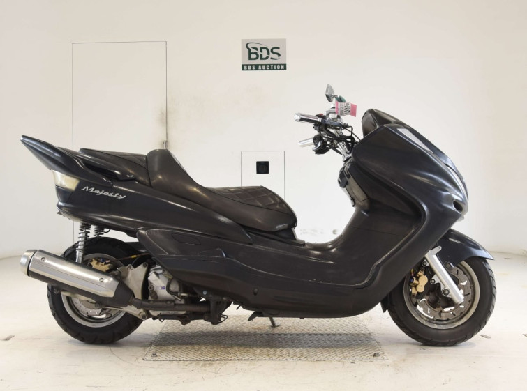 Мотоцикл Yamaha MAJESTY 250C з пробігом 8834 km