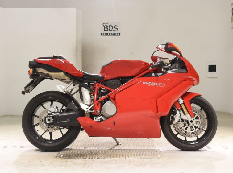 Мотоцикл Ducati 999 с пробегом 18206 km
