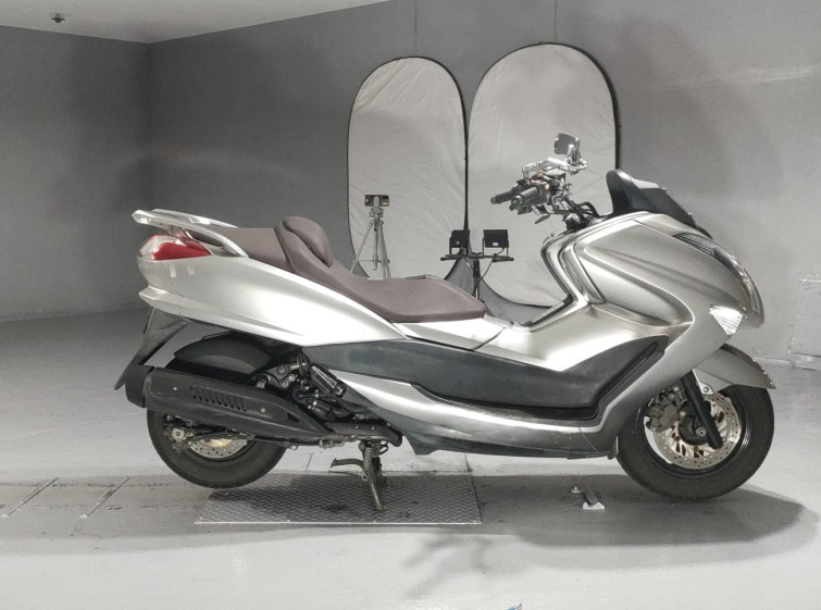 Мотоцикл Yamaha MAJESTY 250 з пробігом 40631 km