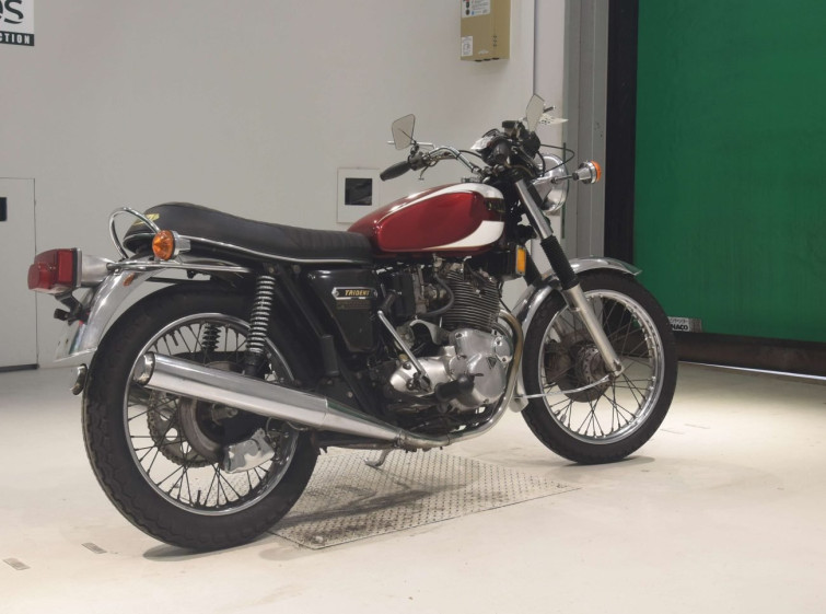 Мотоцикл Triumph T160 TRIDENT з пробігом 11910 m з пробігом 11910 m