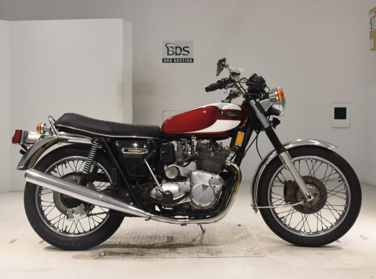 Мотоцикл Triumph T160 TRIDENT з пробігом 11910 m з пробігом 11910 m