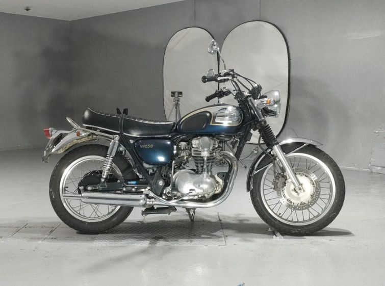 Мотоцикл Kawasaki W650