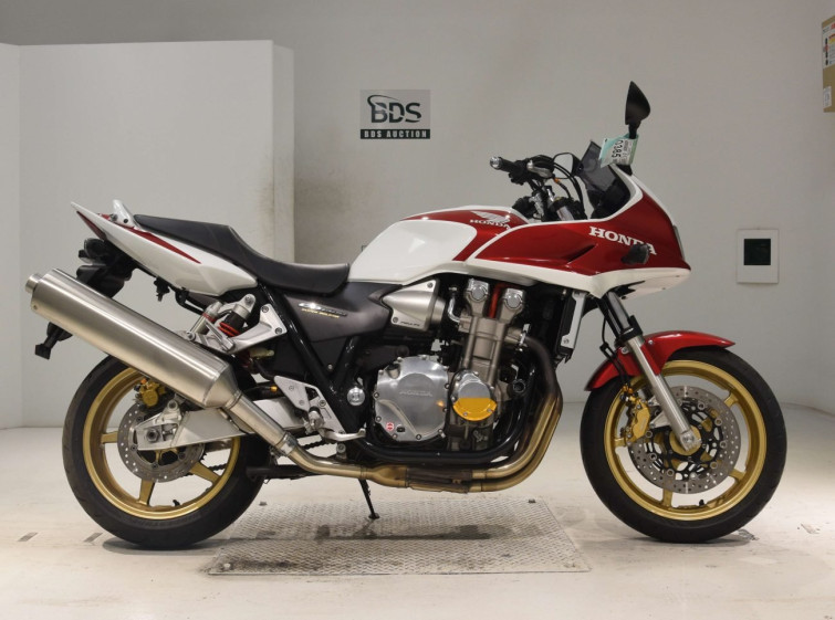 Мотоцикл Honda CB1300SF BOLDOR с пробегом 20401 km с пробегом 20401 km