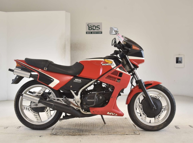 Мотоцикл Honda MVX250F з пробігом 20199 km