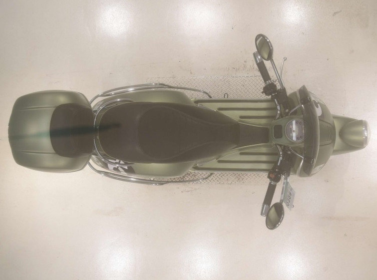 Мотоцикл Vespa SEI GIORNI с пробегом 13161 km с пробегом 13161 km