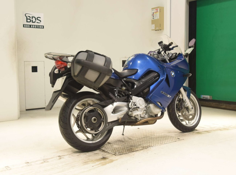 Мотоцикл BMW F800ST з пробігом 65809 km з пробігом 65809 km