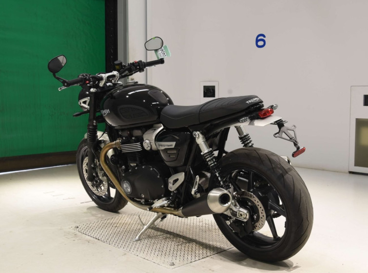 Мотоцикл Triumph SPEED TWIN с пробегом 8013 km с пробегом 8013 km