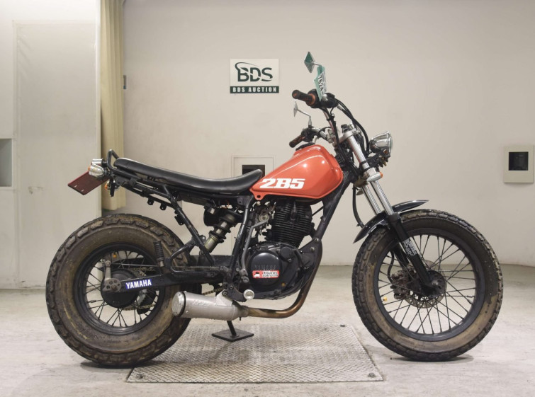 Мотоцикл Yamaha TW200E с пробегом 24987 km