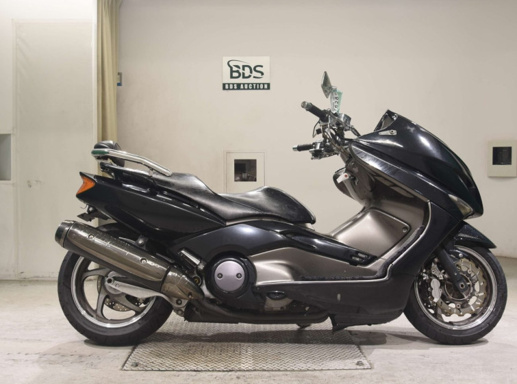 Мотоцикл Yamaha T-MAX500 с пробегом 55915 km