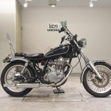 Мотоцикл Yamaha SR400 з пробігом 13749 km