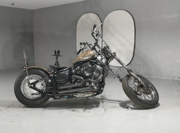 Мотоцикл Yamaha DRAGSTAR XVS400 CLASSIC