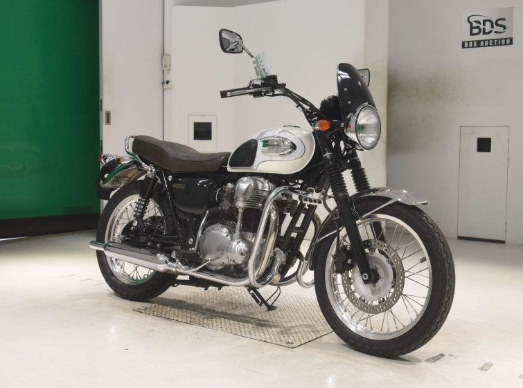 Мотоцикл Kawasaki W650 с пробегом 13506 km с пробегом 13506 km