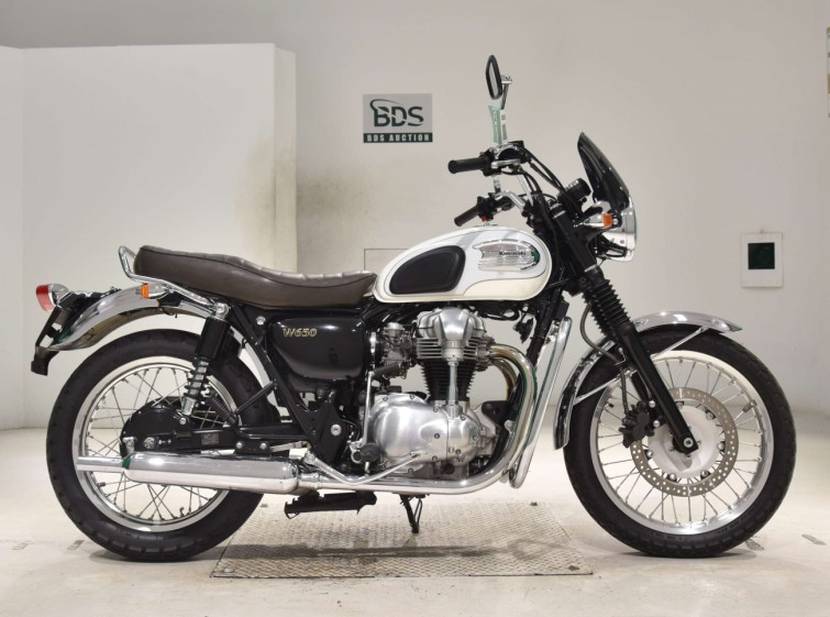 Мотоцикл Kawasaki W650 с пробегом 13506 km с пробегом 13506 km