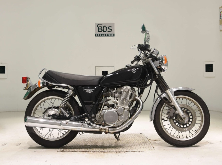 Мотоцикл Yamaha SR400 з пробігом 16847 km