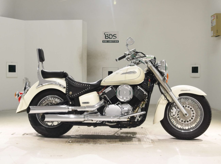 Мотоцикл Yamaha DRAGSTAR XVS1100 с пробегом 8078 km с пробегом 8078 km