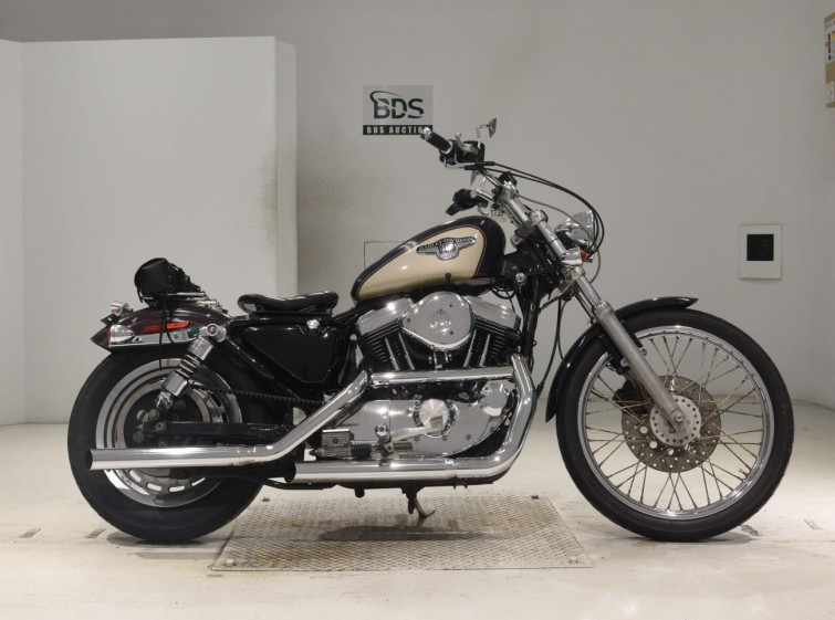 Мотоцикл HD SPORTSTER CUSTOM XL1200C с пробегом 1629 km