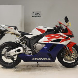 Мотоцикл Honda CBR1000RR с пробегом 9549 km