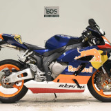Мотоцикл Honda CBR1000RR с пробегом 19039 km