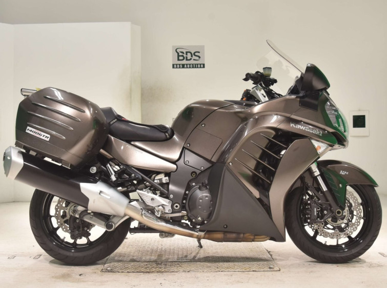 Мотоцикл Kawasaki GTR1400 CONCOURS з пробігом 23078 km