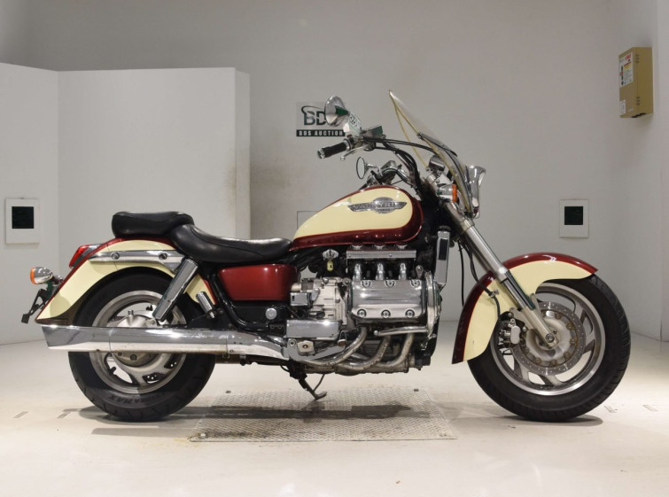 Мотоцикл Honda GL1500C F6C VALKYRIE з пробігом 32149 km з пробігом 32149 km