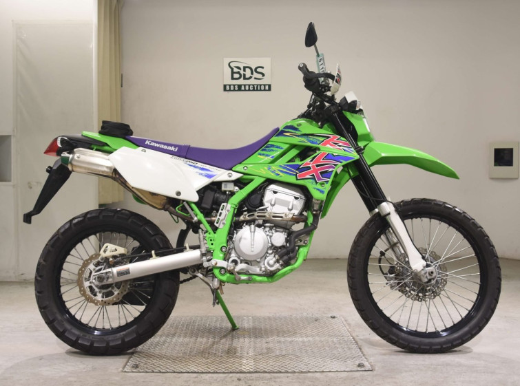 Мотоцикл Kawasaki KLX250 з пробігом 8361 km