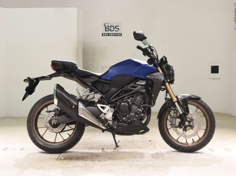 Мотоцикл Honda CB250RA с пробегом 310 km