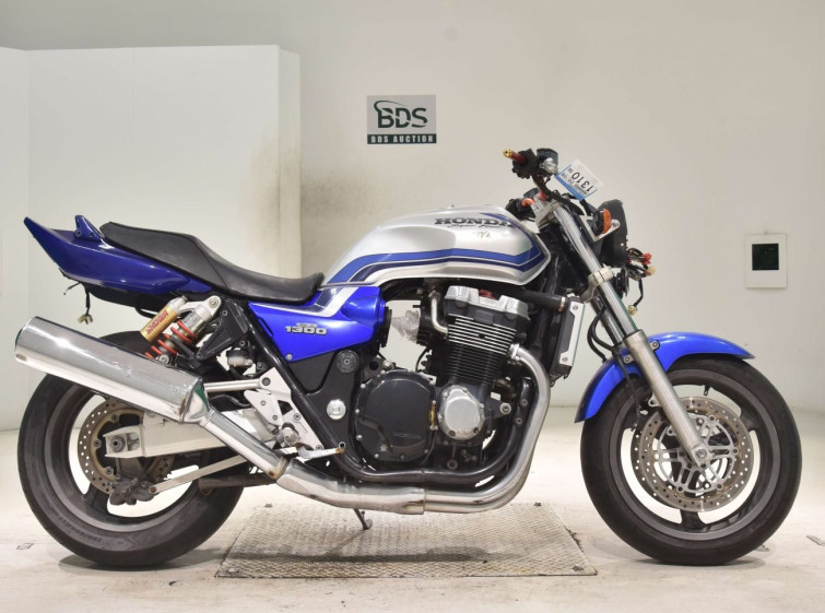 Мотоцикл Honda CB1300SF