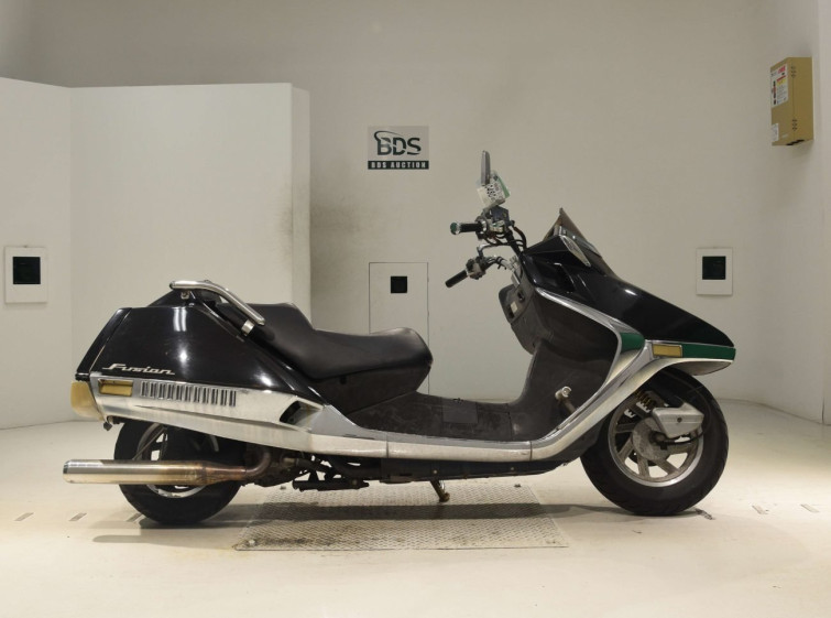 Мотоцикл Honda FUSION XSE с пробегом 27126 km с пробегом 27126 km