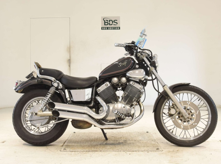 Мотоцикл Yamaha VIRAGO XV400 з пробігом 35435 km