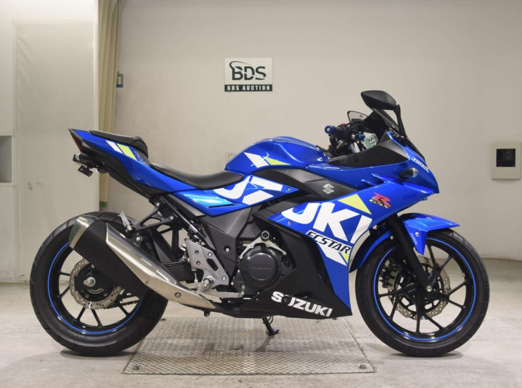 Мотоцикл Suzuki GSX250RA з пробігом 26256 km