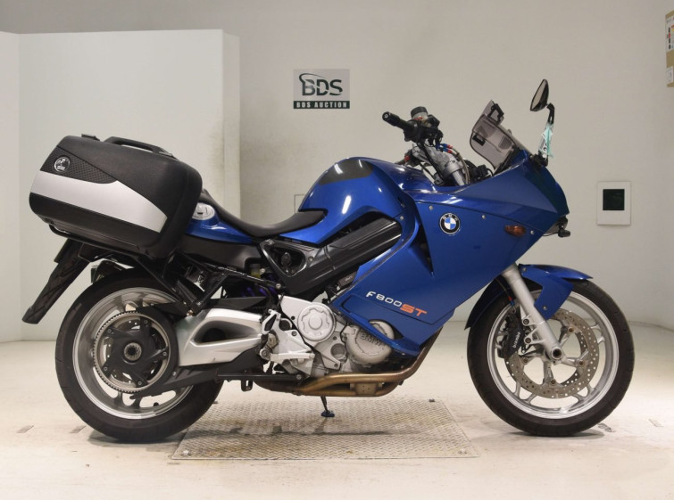 Мотоцикл BMW F800ST з пробігом 40232 km
