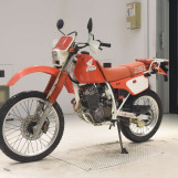 Мотоцикл Honda XLR250R з пробігом 6401 km з пробігом 6401 km