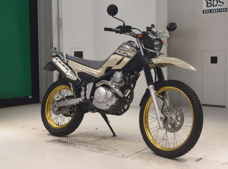 Мотоцикл Yamaha SEROW XT250 с пробегом 14262 km с пробегом 14262 km